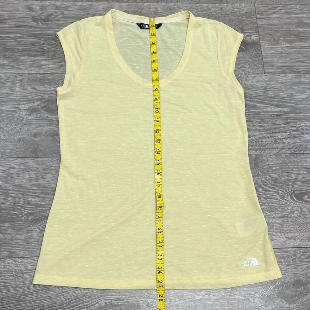 The North Face V-Neck Slub Cap Sleeve Tee Yellow M - Picture 6 of 12